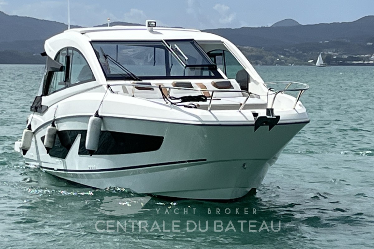 BENETEAU - GT 32 - thumbnail 1