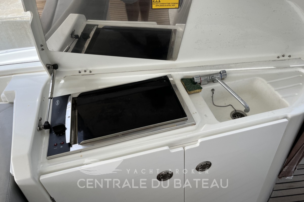 BENETEAU - FLYER 38 GT - thumbnail 6