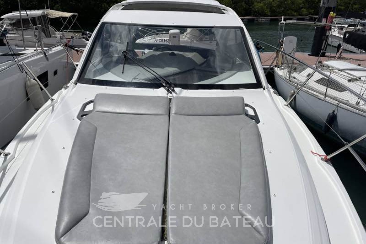 BENETEAU - FLYER 38 GT - thumbnail 9