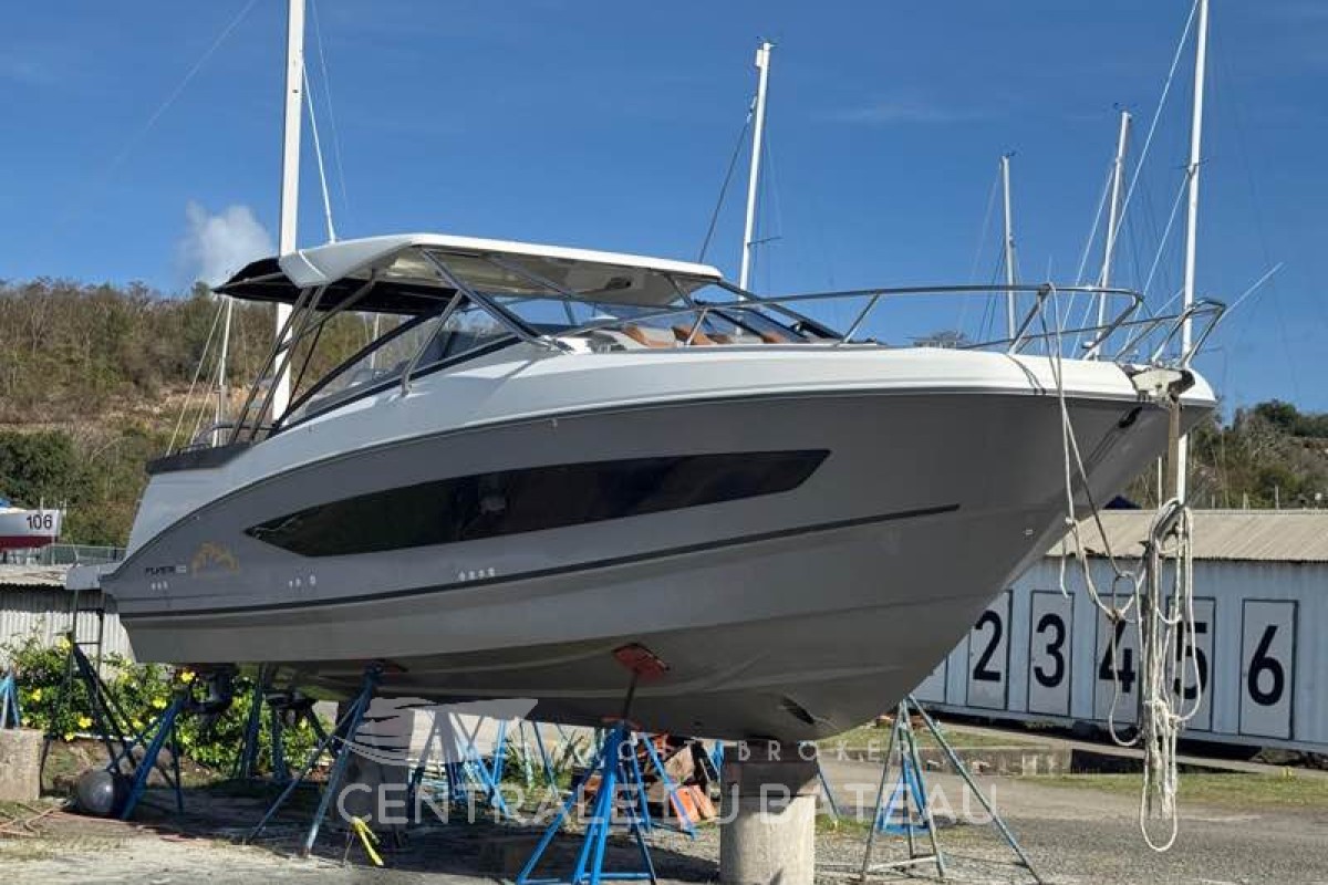 BENETEAU - FLYER 10 - thumbnail 2