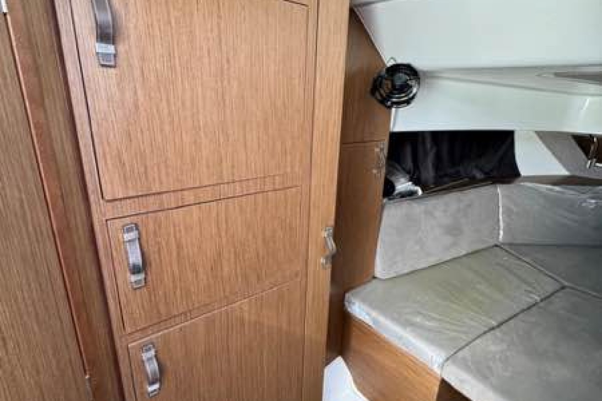 BENETEAU - FLYER 10 - thumbnail 11