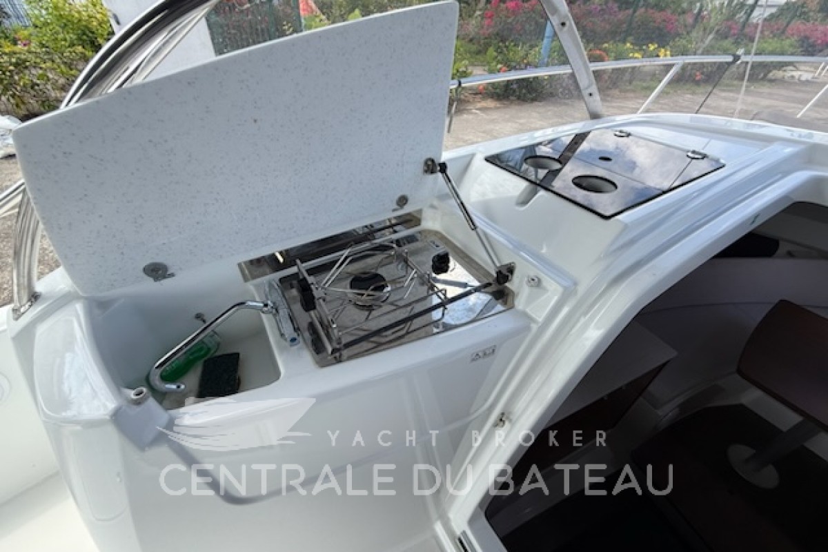JEANNEAU - CAP CAMARAT 9.0WA - thumbnail 10