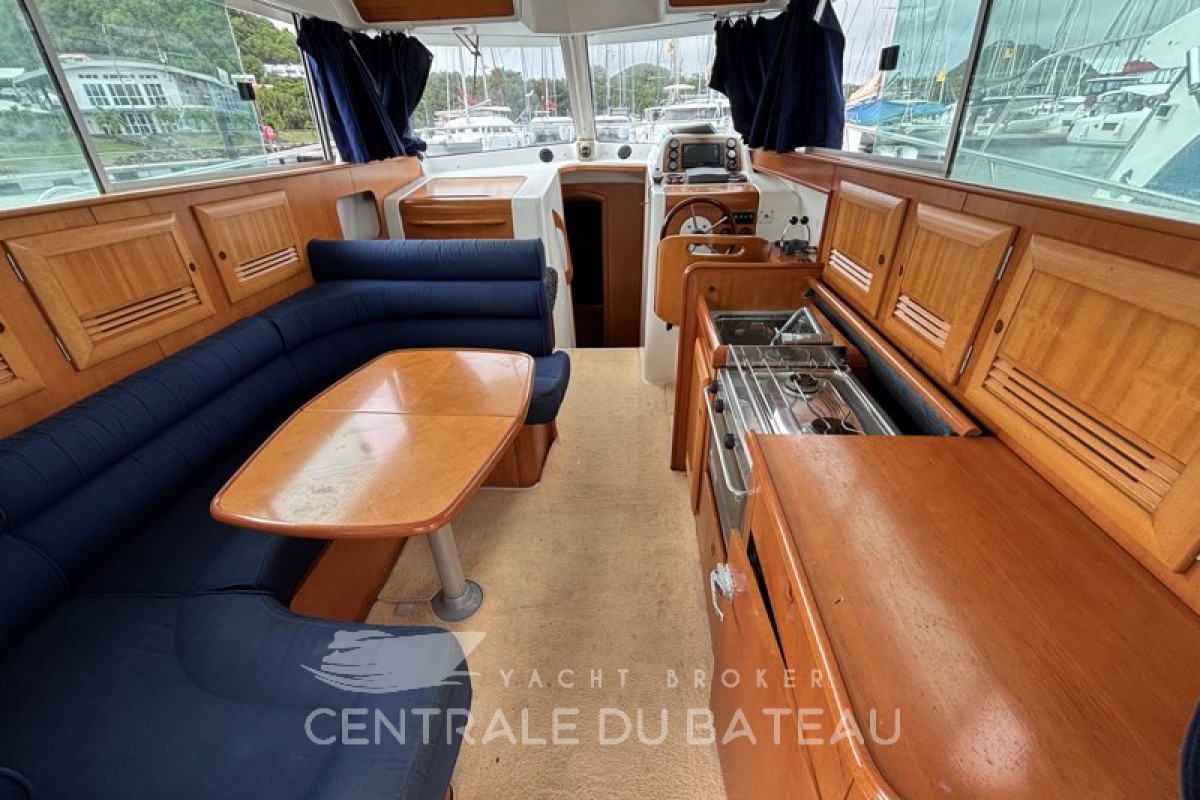 BENETEAU - ANTARES 10.80 - thumbnail 6