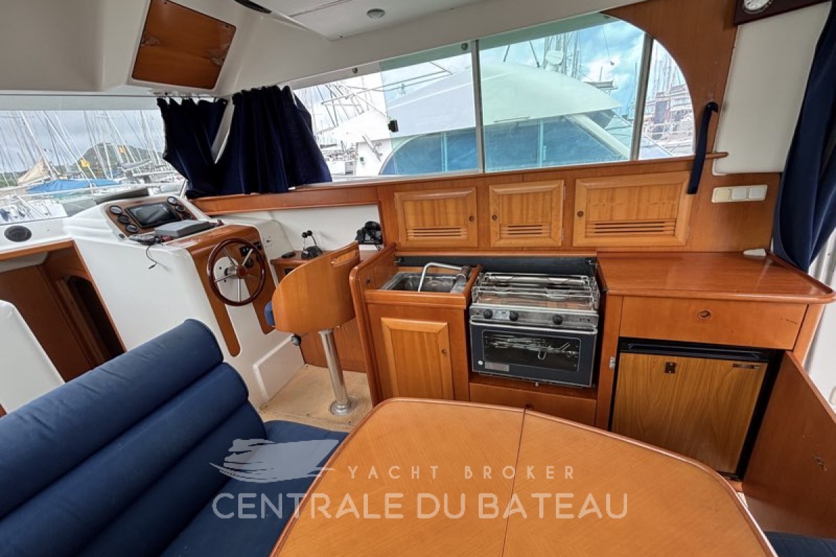 BENETEAU - ANTARES 10.80 - thumbnail 8