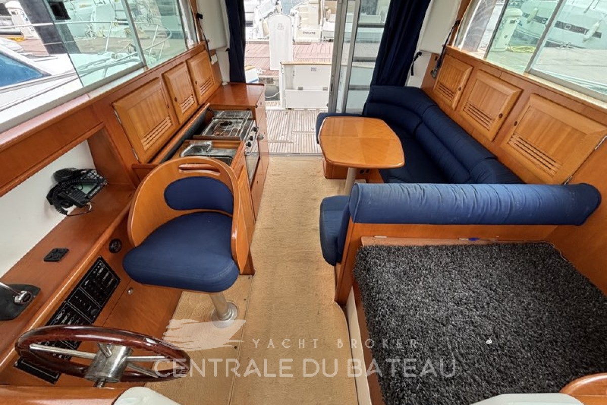 BENETEAU - ANTARES 10.80 - thumbnail 9