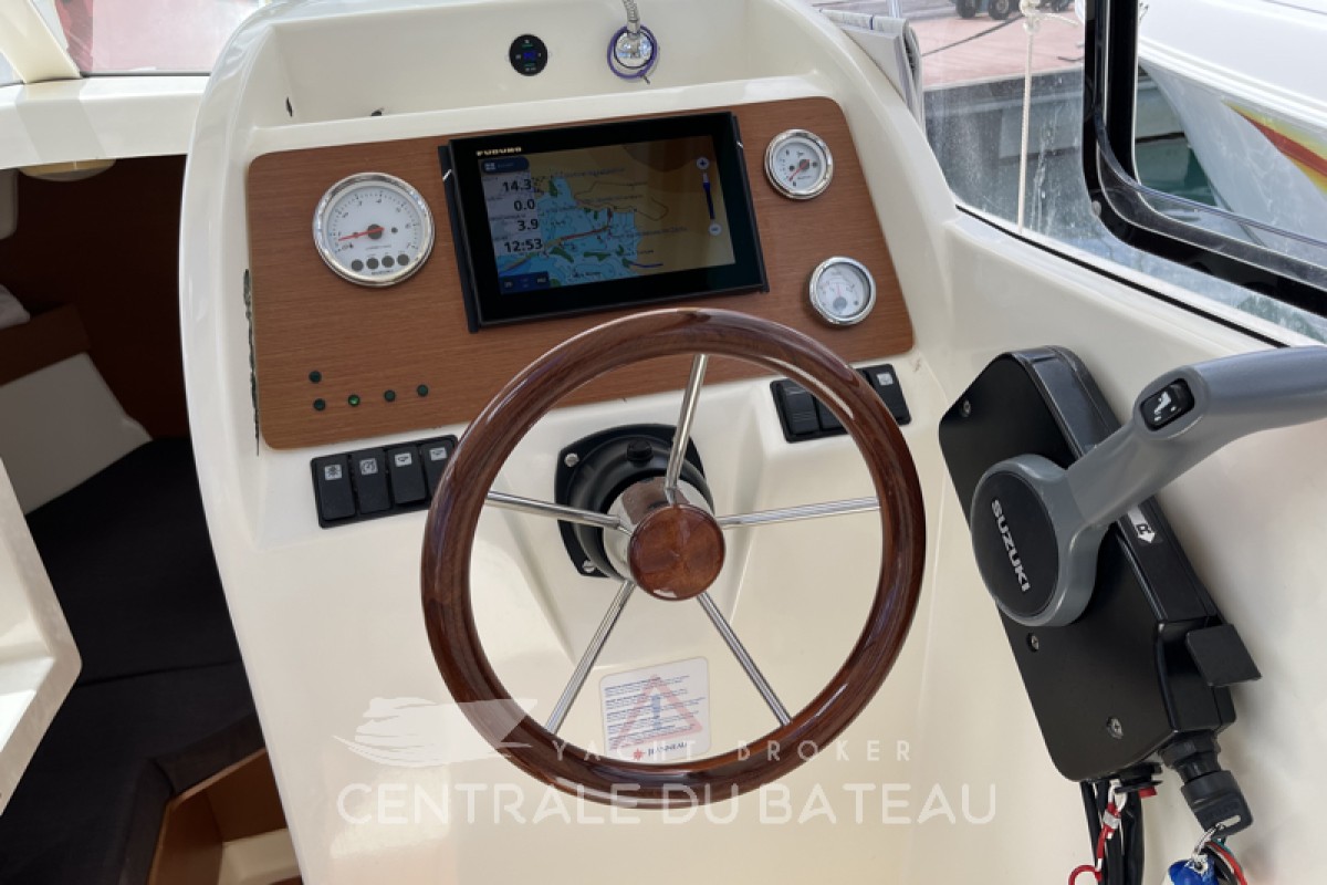 JEANNEAU - MERRY FISHER 725 - thumbnail 13