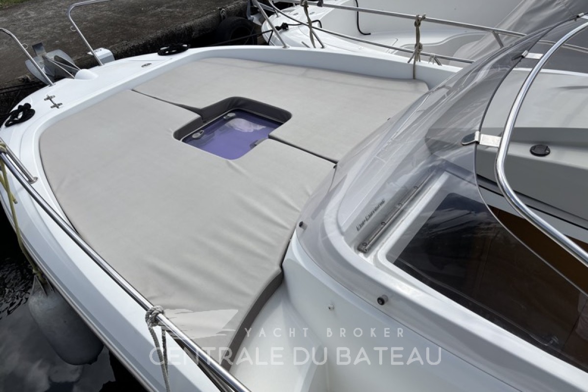 JEANNEAU - CAP CAMARAT 7.5WA - thumbnail 12