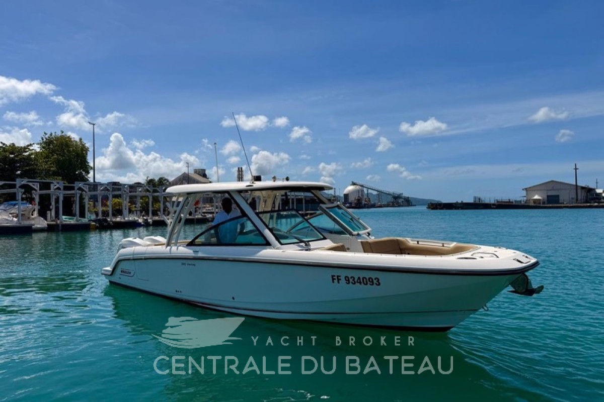 BOSTON WHALER - 320 VANTAGE - thumbnail 0