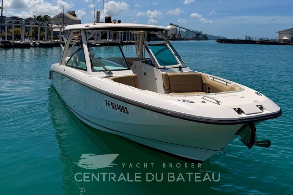 BOSTON WHALER - 320 VANTAGE - thumbnail 1