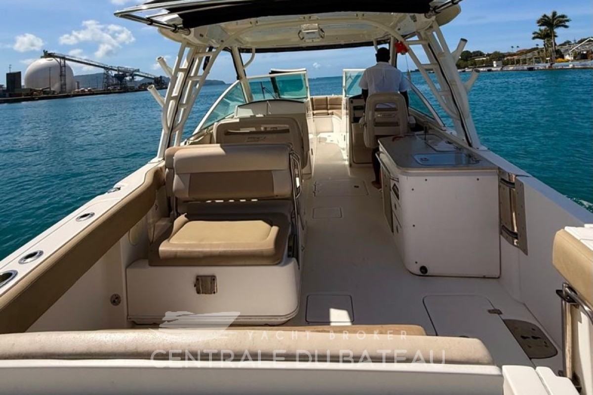 BOSTON WHALER - 320 VANTAGE - thumbnail 5