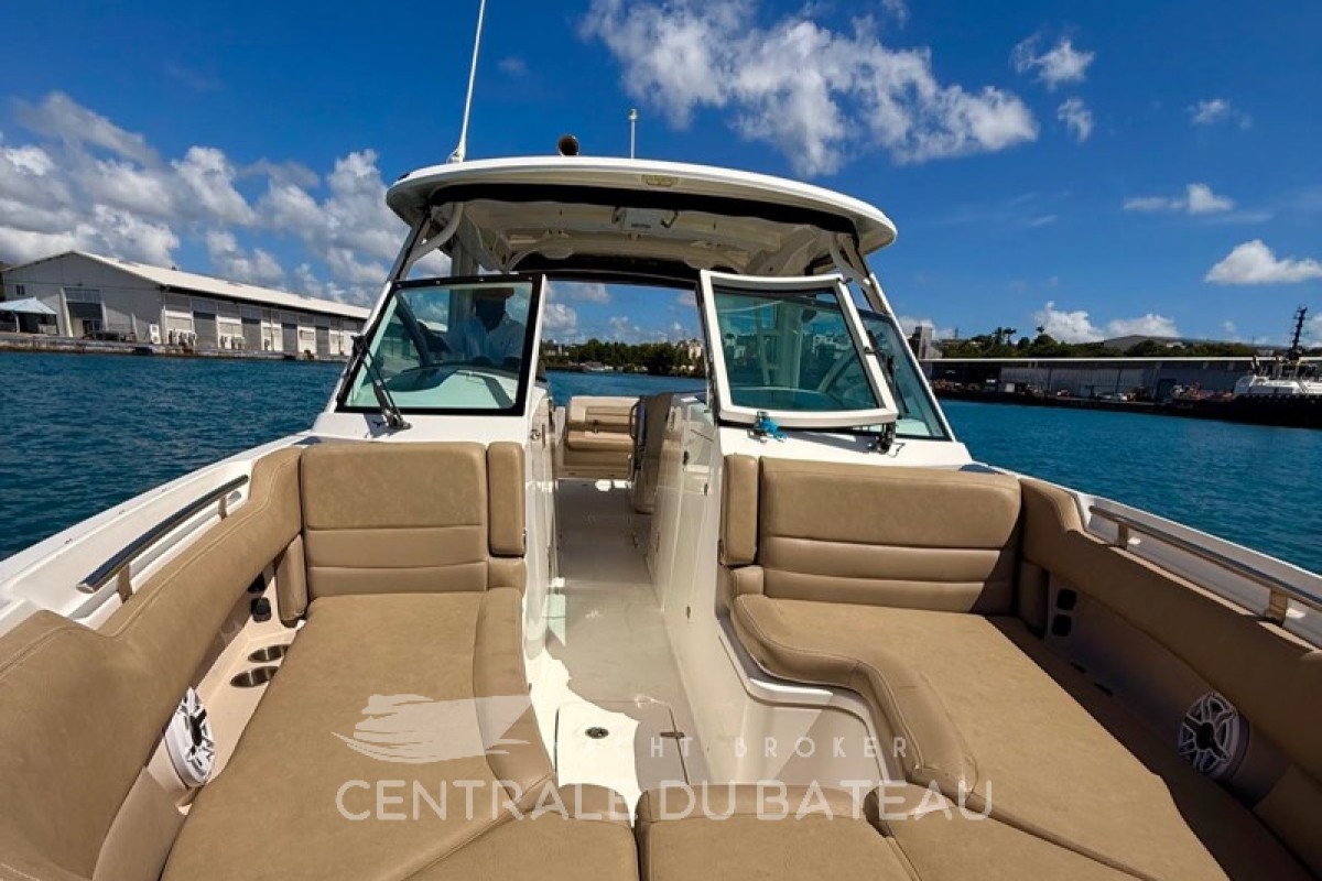 BOSTON WHALER - 320 VANTAGE - thumbnail 7