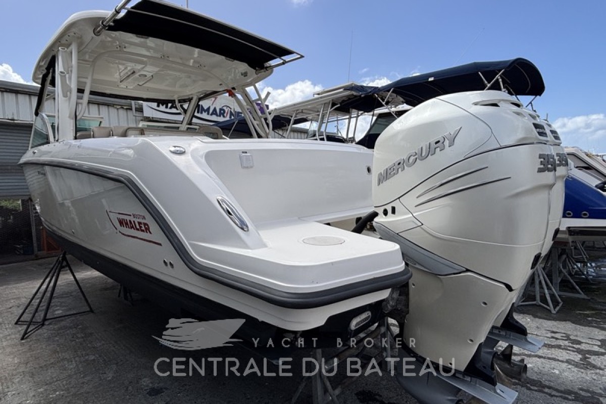 BOSTON WHALER - 320 VANTAGE - thumbnail 13