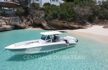 BOSTON WHALER - 370 OUTRAGE