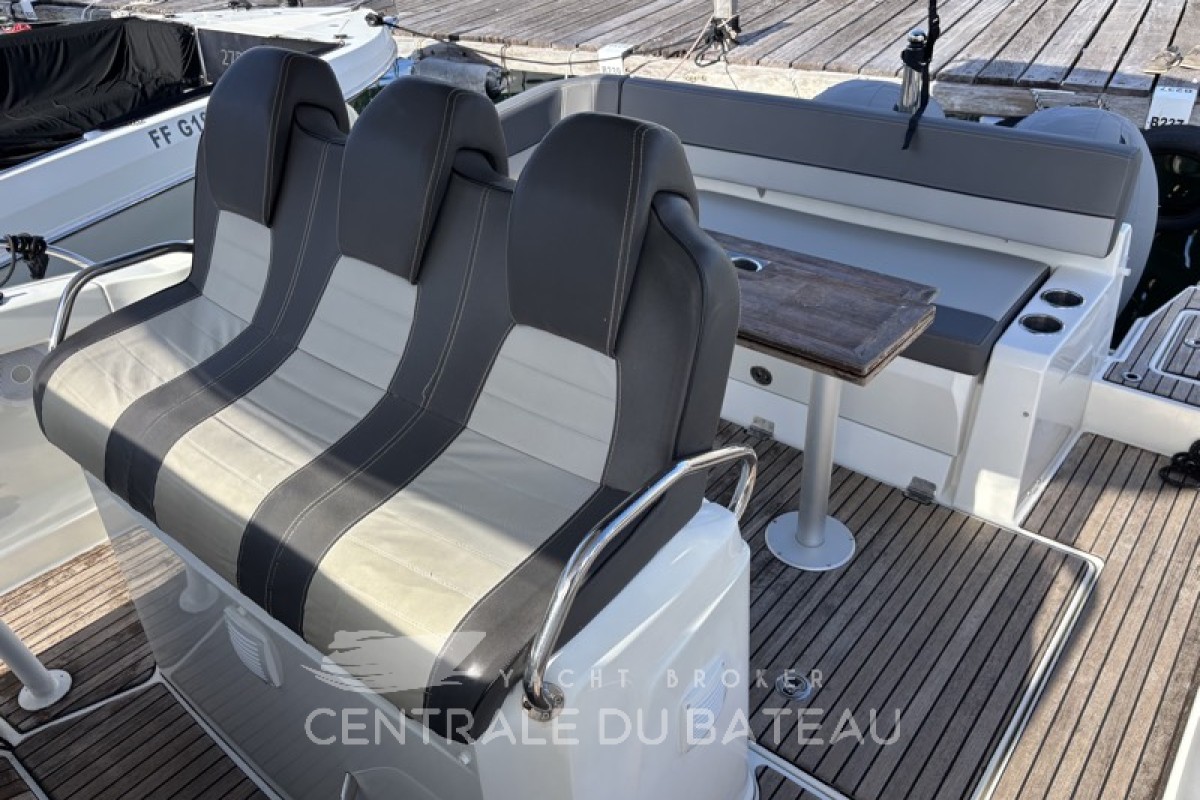 JEANNEAU - CAP CAMARAT 9.0 CC - thumbnail 12