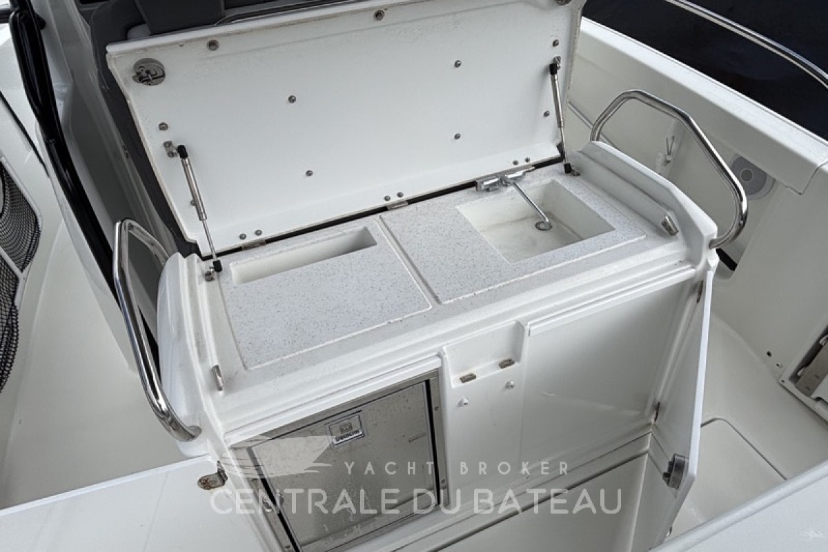 JEANNEAU - CAP CAMARAT 9.0 CC - thumbnail 8