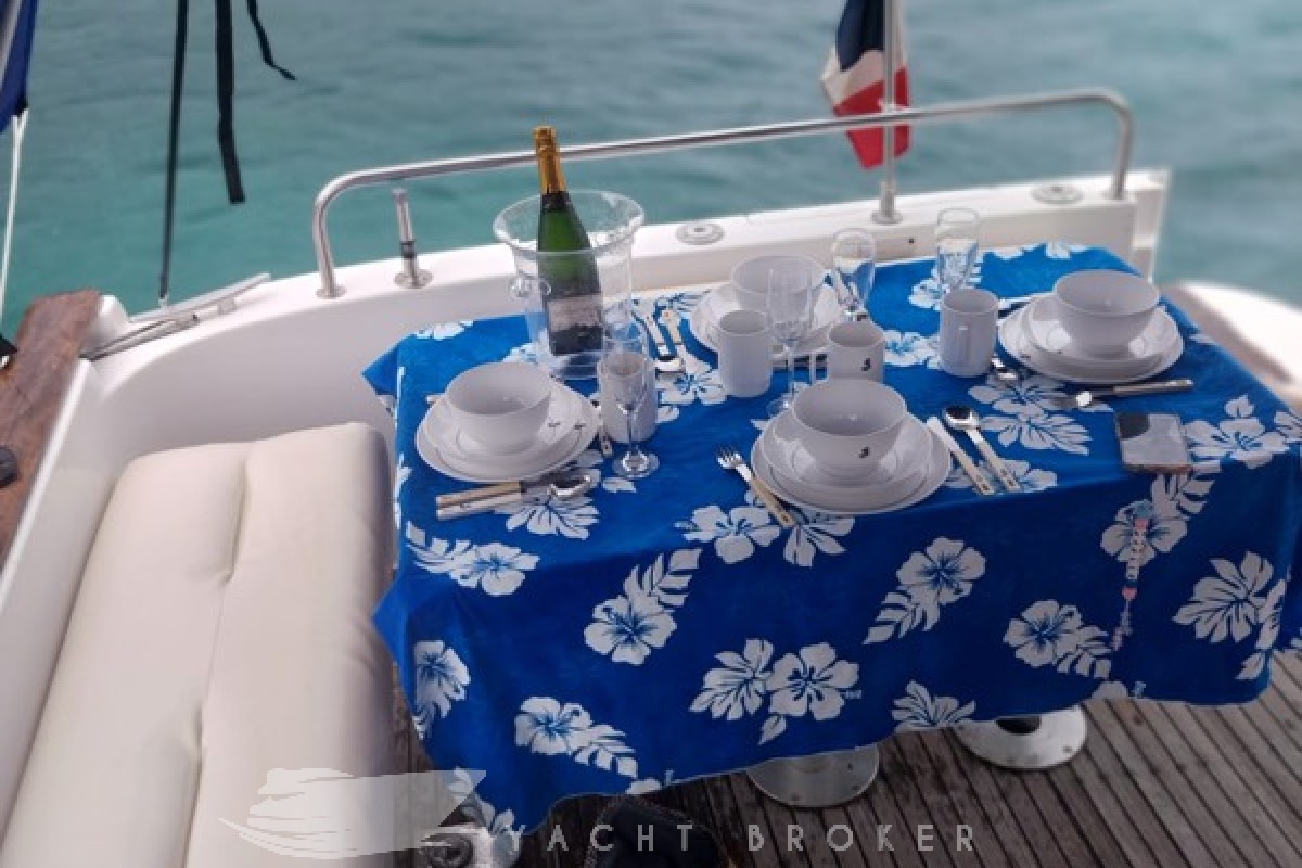 BENETEAU - OMBRINE 960 - thumbnail 5