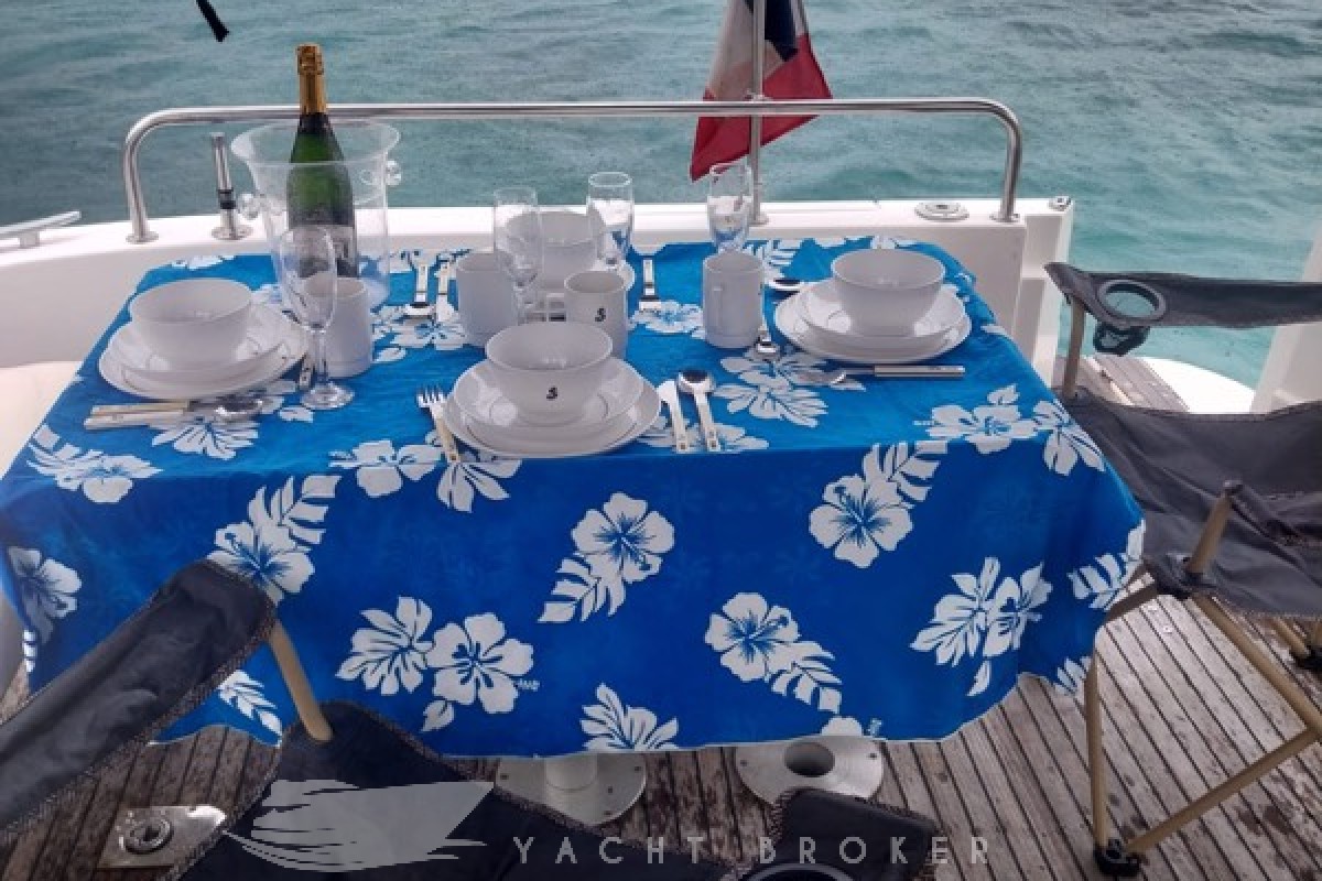 BENETEAU - OMBRINE 960 - thumbnail 6