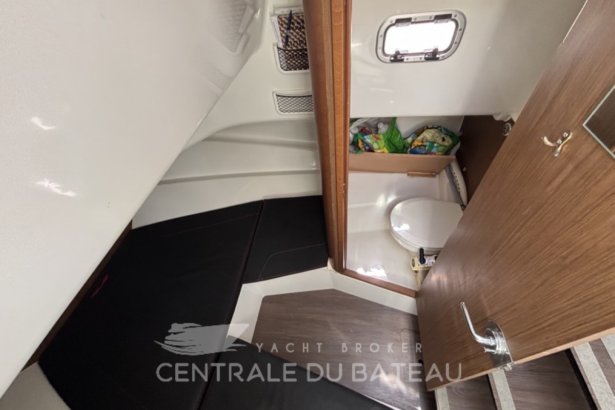 BENETEAU - FLYER 8.8 - thumbnail 21