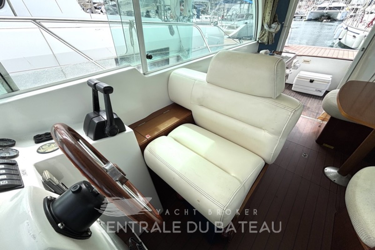 BENETEAU - ANTARES 980 - thumbnail 7