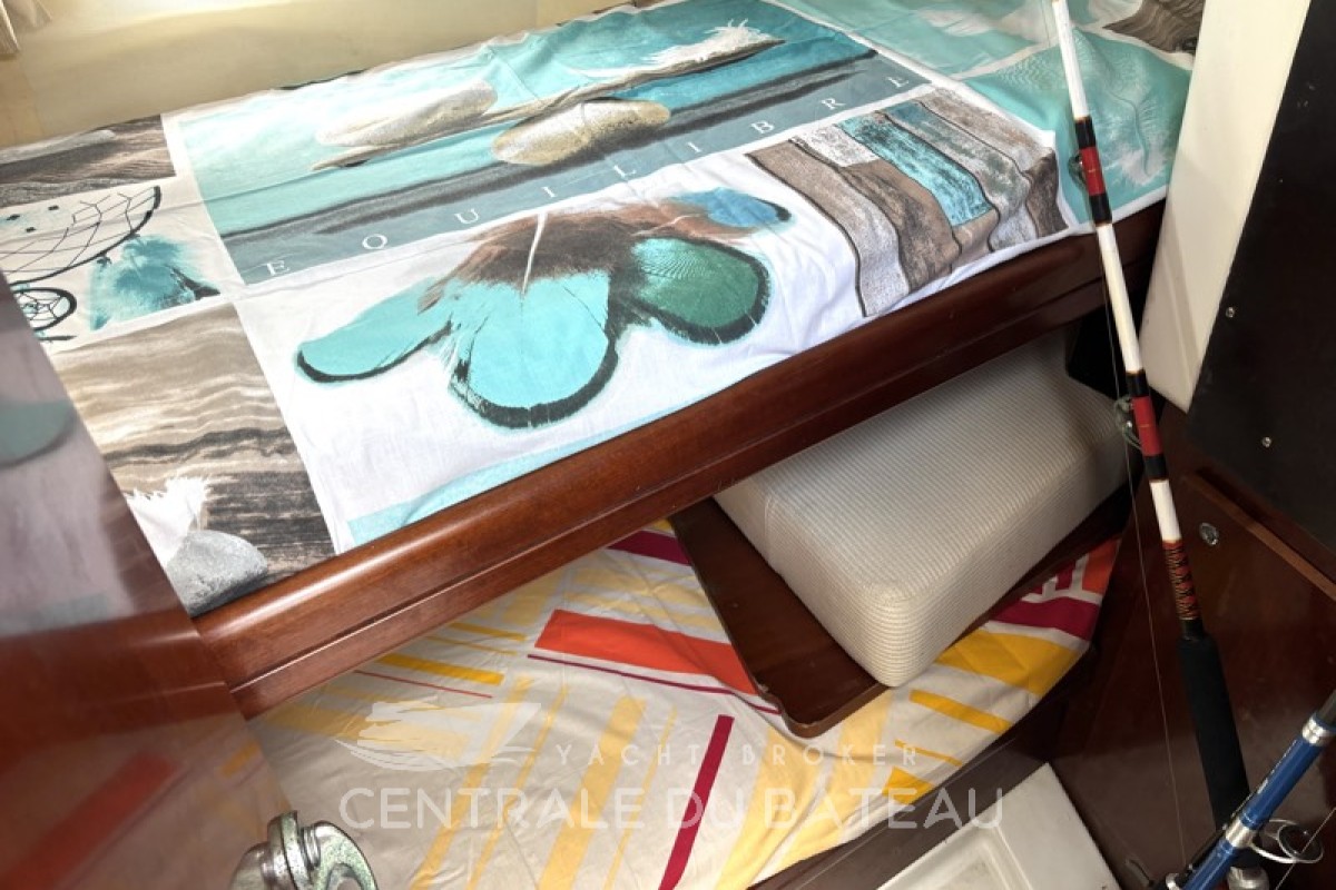 BENETEAU - ANTARES 980 - thumbnail 11