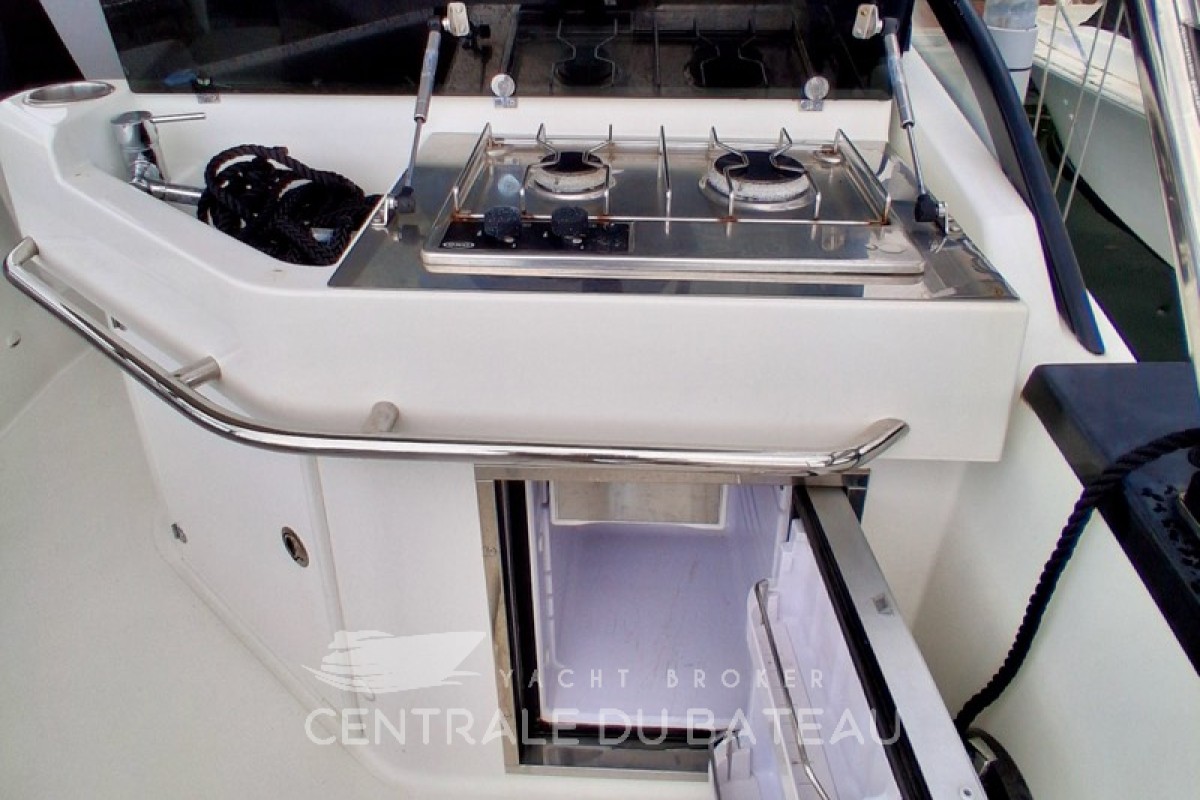 BENETEAU - FLYER 10 - thumbnail 9
