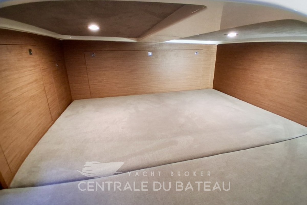 BENETEAU - FLYER 10 - thumbnail 14