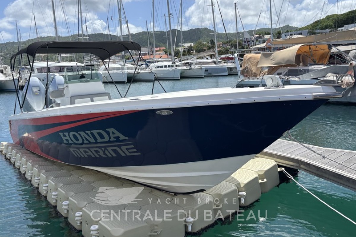 Etienne Maran 30 d'occasion en Martinique - Centrale du Bateau
