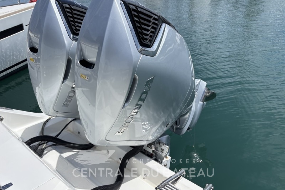 Profil moteurs Honda en Martinique sur bateau Maran 30  - Centrale du Bateau