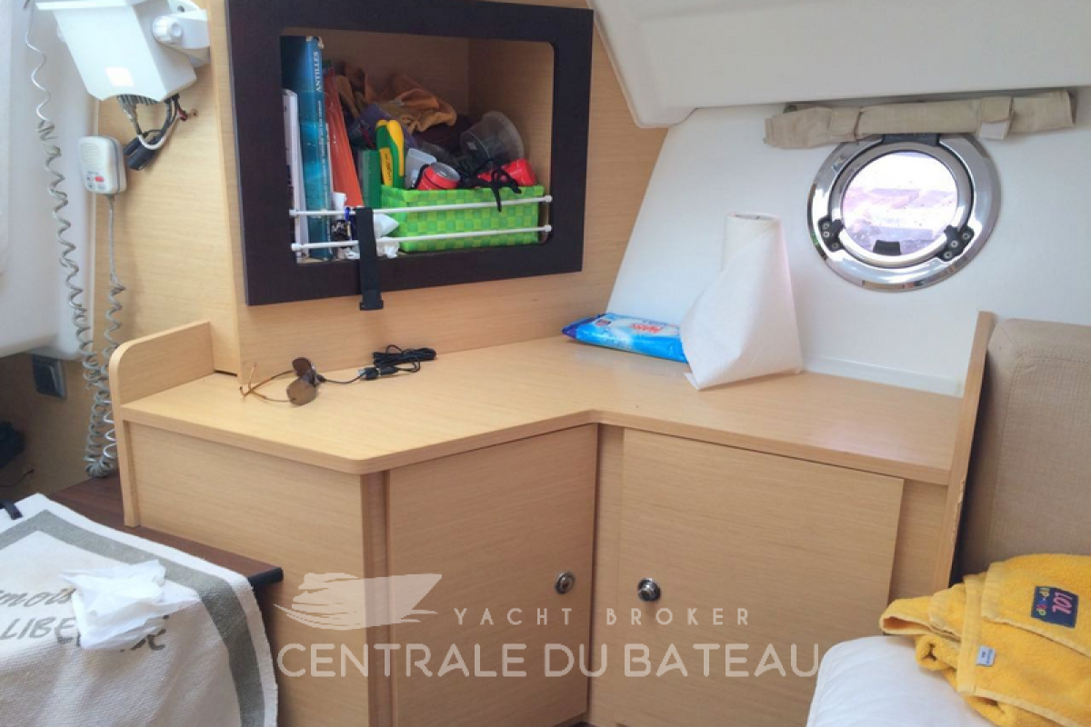 BENETEAU - FLYER 850 - thumbnail 5