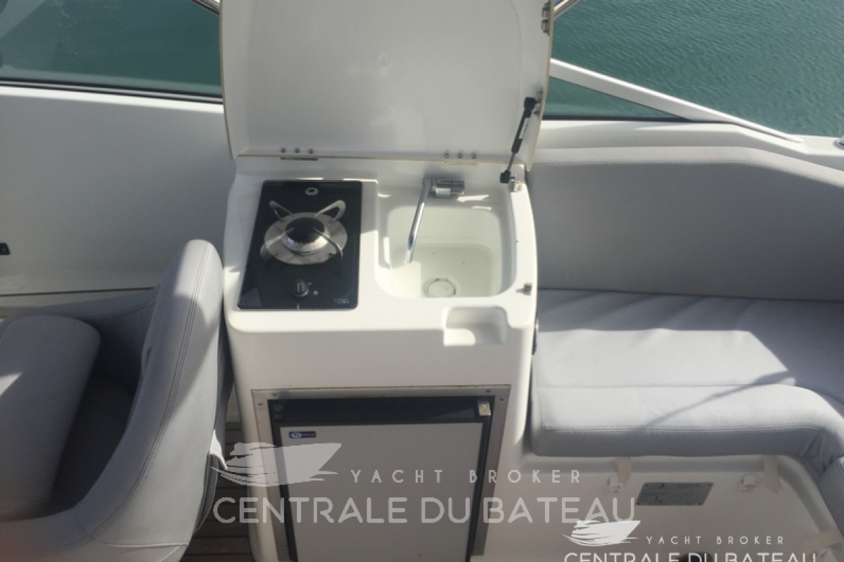 BENETEAU - FLYER 750 CABRIO - thumbnail 5